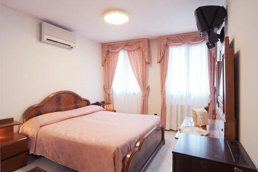 Hotel Stella D'Oro Marano Lagunare Habitación foto